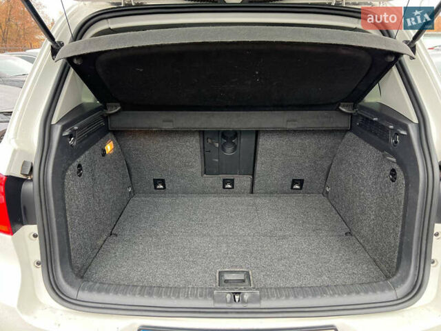 Белый Фольксваген Тигуан, объемом двигателя 2 л и пробегом 199 тыс. км за 12200 $, фото 15 на Automoto.ua