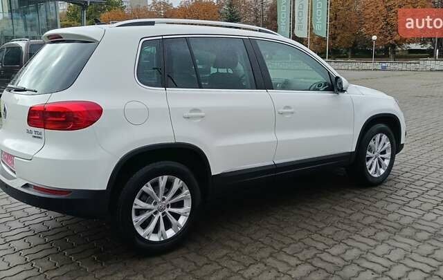 Белый Фольксваген Тигуан, объемом двигателя 2 л и пробегом 95 тыс. км за 17900 $, фото 5 на Automoto.ua