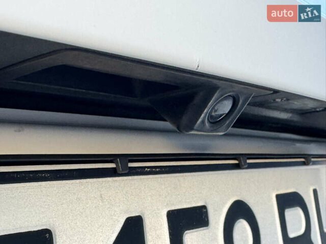 Белый Фольксваген Тигуан, объемом двигателя 1.97 л и пробегом 245 тыс. км за 12999 $, фото 8 на Automoto.ua