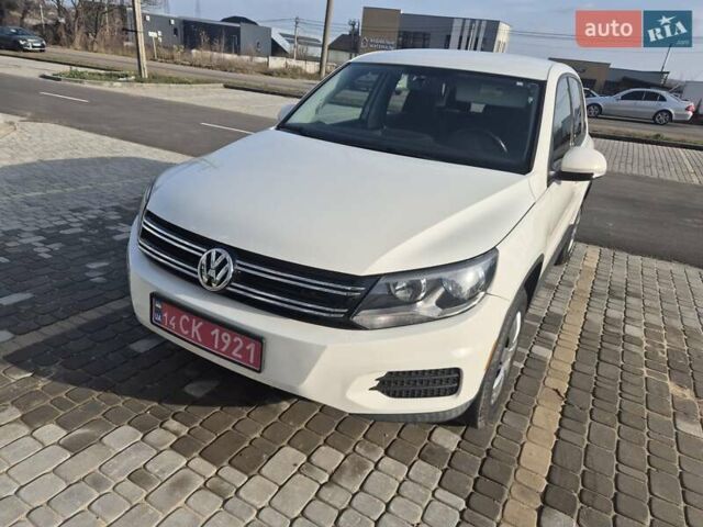 Белый Фольксваген Тигуан, объемом двигателя 1.97 л и пробегом 156 тыс. км за 9900 $, фото 1 на Automoto.ua
