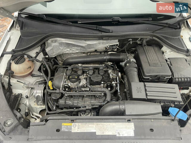 Белый Фольксваген Тигуан, объемом двигателя 1.98 л и пробегом 198 тыс. км за 10800 $, фото 13 на Automoto.ua