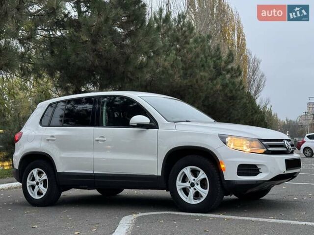 Белый Фольксваген Тигуан, объемом двигателя 1.98 л и пробегом 190 тыс. км за 10900 $, фото 4 на Automoto.ua