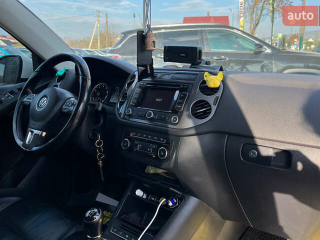 Білий Фольксваген Тігуан, об'ємом двигуна 1.39 л та пробігом 270 тис. км за 13999 $, фото 16 на Automoto.ua