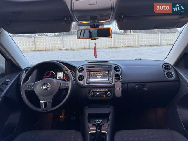 Белый Фольксваген Тигуан, объемом двигателя 1.97 л и пробегом 245 тыс. км за 12999 $, фото 41 на Automoto.ua