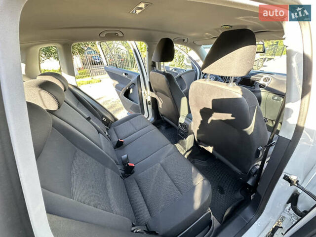 Белый Фольксваген Тигуан, объемом двигателя 1.99 л и пробегом 238 тыс. км за 15600 $, фото 9 на Automoto.ua