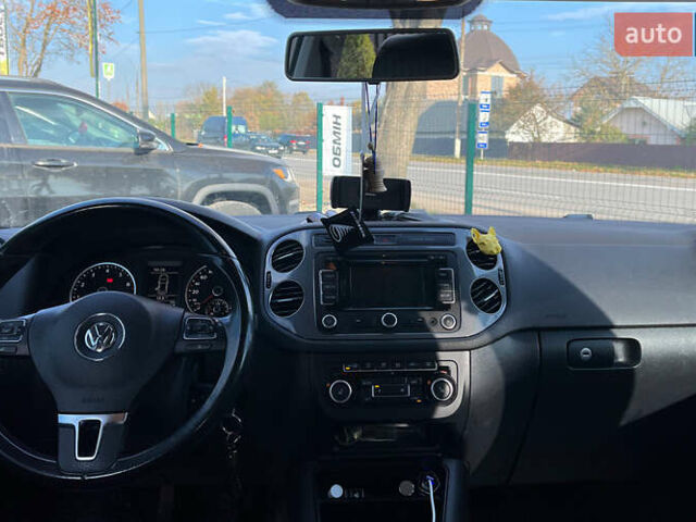 Білий Фольксваген Тігуан, об'ємом двигуна 1.39 л та пробігом 270 тис. км за 13999 $, фото 8 на Automoto.ua