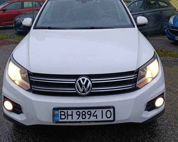 Белый Фольксваген Тигуан, объемом двигателя 1.98 л и пробегом 172 тыс. км за 14000 $, фото 1 на Automoto.ua