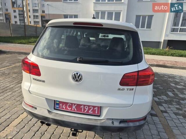 Белый Фольксваген Тигуан, объемом двигателя 1.97 л и пробегом 156 тыс. км за 9900 $, фото 3 на Automoto.ua