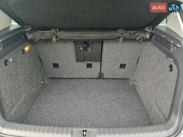 Белый Фольксваген Тигуан, объемом двигателя 2 л и пробегом 95 тыс. км за 17900 $, фото 18 на Automoto.ua