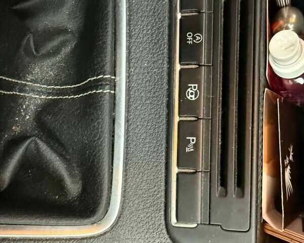 Белый Фольксваген Тигуан, объемом двигателя 1.97 л и пробегом 199 тыс. км за 15700 $, фото 11 на Automoto.ua