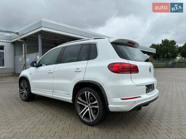 Белый Фольксваген Тигуан, объемом двигателя 1.98 л и пробегом 178 тыс. км за 14514 $, фото 2 на Automoto.ua