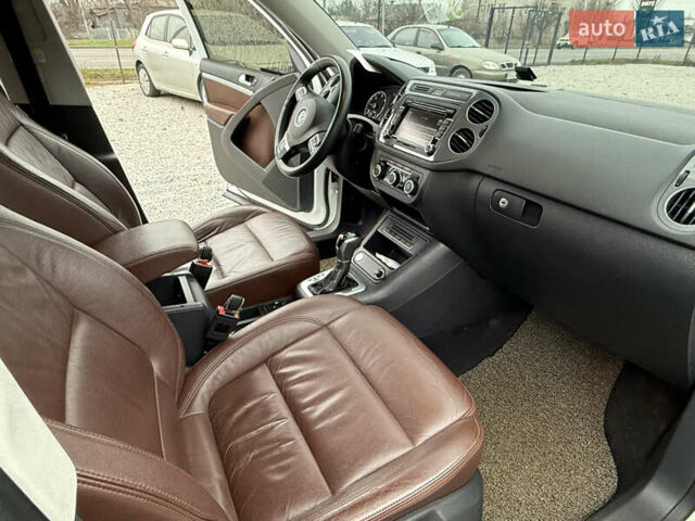 Білий Фольксваген Тігуан, об'ємом двигуна 1.97 л та пробігом 279 тис. км за 12999 $, фото 33 на Automoto.ua