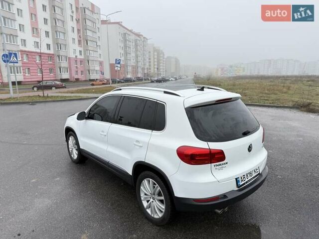 Белый Фольксваген Тигуан, объемом двигателя 2.01 л и пробегом 122 тыс. км за 12300 $, фото 7 на Automoto.ua