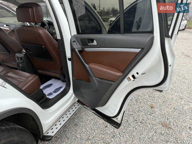 Білий Фольксваген Тігуан, об'ємом двигуна 1.97 л та пробігом 279 тис. км за 12999 $, фото 25 на Automoto.ua