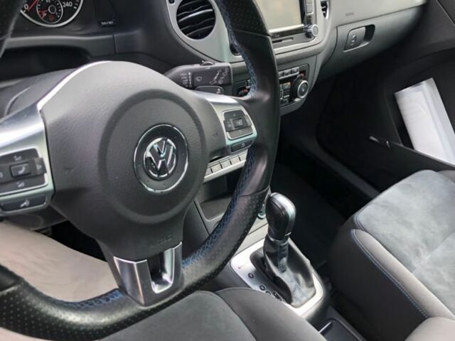 Білий Фольксваген Тігуан, об'ємом двигуна 2 л та пробігом 142 тис. км за 9200 $, фото 16 на Automoto.ua