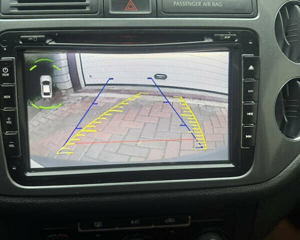 Белый Фольксваген Тигуан, объемом двигателя 2 л и пробегом 176 тыс. км за 15850 $, фото 20 на Automoto.ua