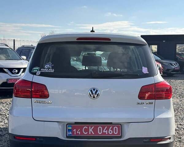 Білий Фольксваген Тігуан, об'ємом двигуна 2 л та пробігом 209 тис. км за 9499 $, фото 5 на Automoto.ua