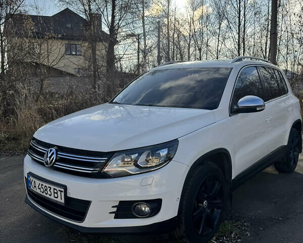 Белый Фольксваген Тигуан, объемом двигателя 1.99 л и пробегом 177 тыс. км за 16900 $, фото 1 на Automoto.ua