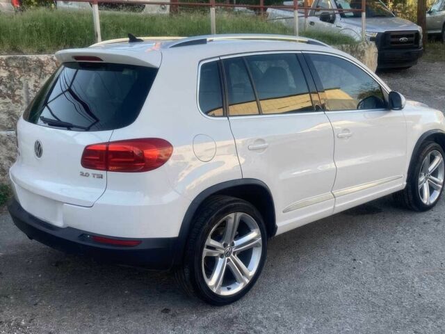 Білий Фольксваген Тігуан, об'ємом двигуна 2 л та пробігом 90 тис. км за 9500 $, фото 5 на Automoto.ua