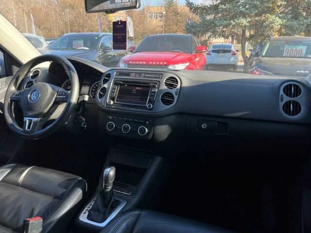 Белый Фольксваген Тигуан, объемом двигателя 2 л и пробегом 162 тыс. км за 12999 $, фото 16 на Automoto.ua