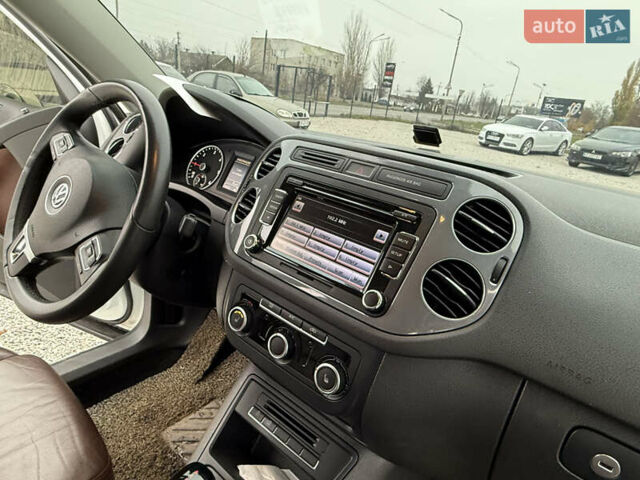 Білий Фольксваген Тігуан, об'ємом двигуна 1.97 л та пробігом 279 тис. км за 12999 $, фото 34 на Automoto.ua