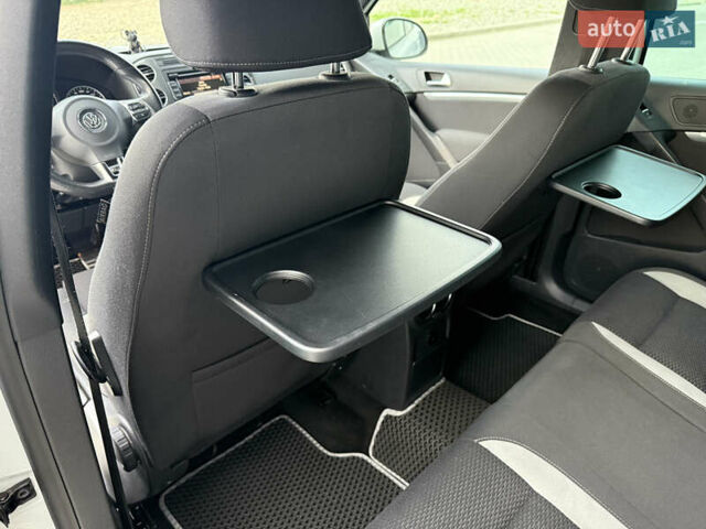 Білий Фольксваген Тігуан, об'ємом двигуна 1.97 л та пробігом 292 тис. км за 16900 $, фото 24 на Automoto.ua