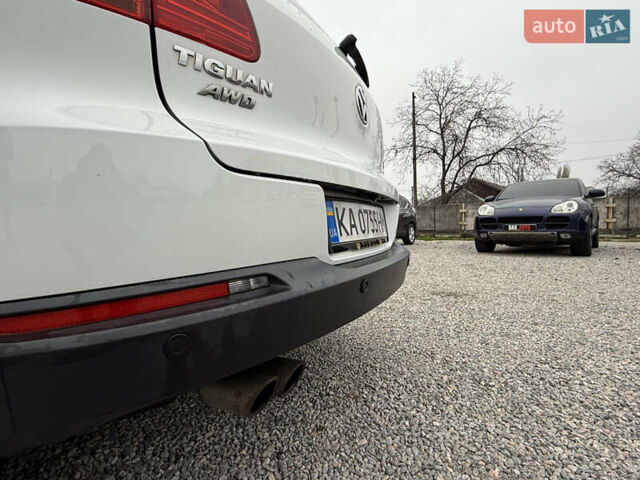 Білий Фольксваген Тігуан, об'ємом двигуна 1.97 л та пробігом 279 тис. км за 12999 $, фото 10 на Automoto.ua