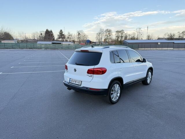 Білий Фольксваген Тігуан, об'ємом двигуна 2 л та пробігом 122 тис. км за 12200 $, фото 8 на Automoto.ua