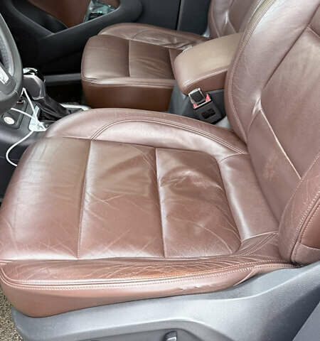 Белый Фольксваген Тигуан, объемом двигателя 1.97 л и пробегом 278 тыс. км за 15700 $, фото 17 на Automoto.ua