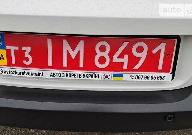 Білий Фольксваген Тігуан, об'ємом двигуна 2 л та пробігом 162 тис. км за 17300 $, фото 1 на Automoto.ua