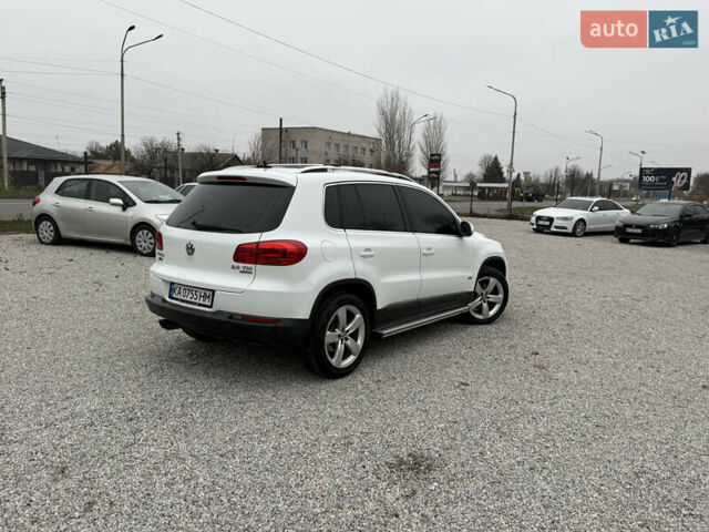 Білий Фольксваген Тігуан, об'ємом двигуна 1.97 л та пробігом 279 тис. км за 12999 $, фото 4 на Automoto.ua