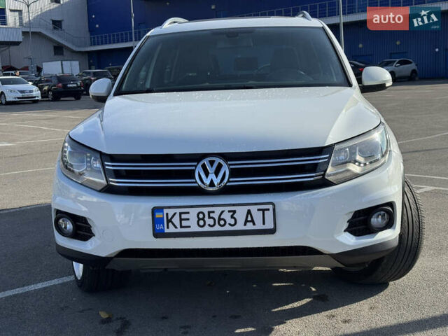 Белый Фольксваген Тигуан, объемом двигателя 1.98 л и пробегом 154 тыс. км за 14999 $, фото 3 на Automoto.ua