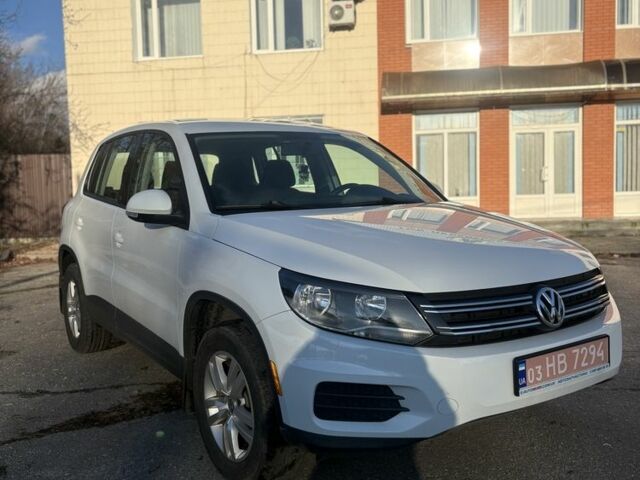 Білий Фольксваген Тігуан, об'ємом двигуна 2 л та пробігом 220 тис. км за 259 $, фото 4 на Automoto.ua