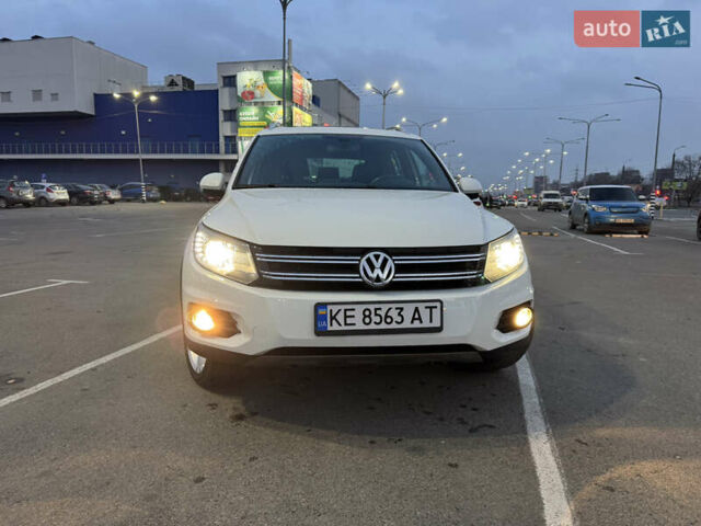 Белый Фольксваген Тигуан, объемом двигателя 1.98 л и пробегом 154 тыс. км за 14999 $, фото 1 на Automoto.ua