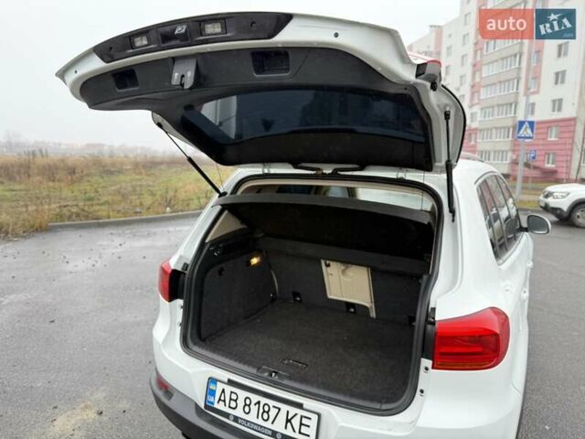 Белый Фольксваген Тигуан, объемом двигателя 1.98 л и пробегом 122 тыс. км за 12300 $, фото 11 на Automoto.ua