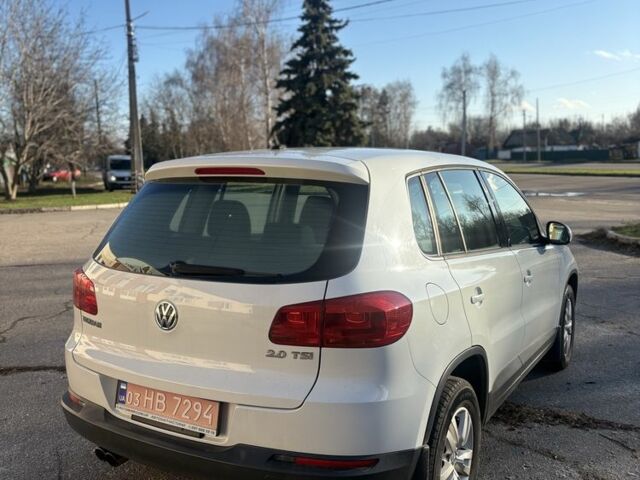 Білий Фольксваген Тігуан, об'ємом двигуна 2 л та пробігом 220 тис. км за 259 $, фото 7 на Automoto.ua