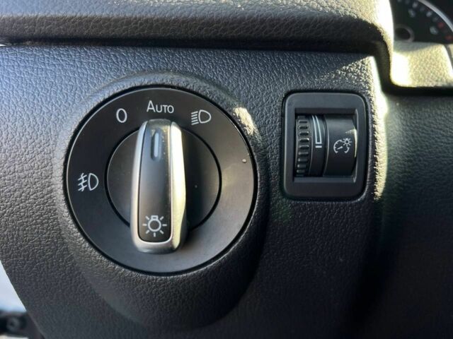 Белый Фольксваген Тигуан, объемом двигателя 2 л и пробегом 162 тыс. км за 12999 $, фото 12 на Automoto.ua