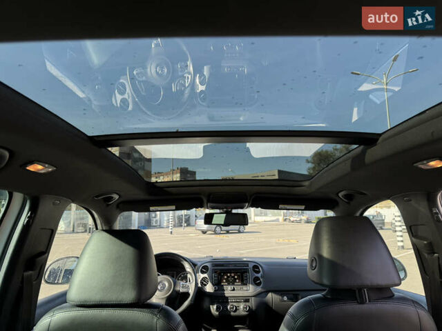 Белый Фольксваген Тигуан, объемом двигателя 1.98 л и пробегом 153 тыс. км за 15800 $, фото 18 на Automoto.ua