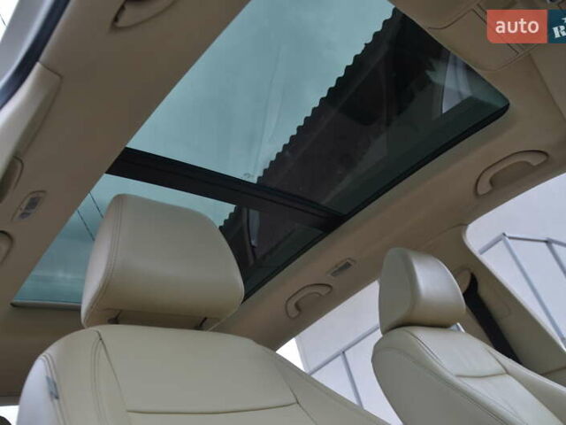 Белый Фольксваген Тигуан, объемом двигателя 2 л и пробегом 156 тыс. км за 12750 $, фото 62 на Automoto.ua