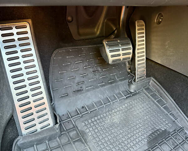 Белый Фольксваген Тигуан, объемом двигателя 1.98 л и пробегом 252 тыс. км за 14300 $, фото 20 на Automoto.ua