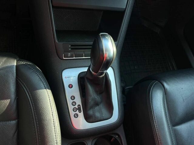 Белый Фольксваген Тигуан, объемом двигателя 2 л и пробегом 162 тыс. км за 12999 $, фото 14 на Automoto.ua