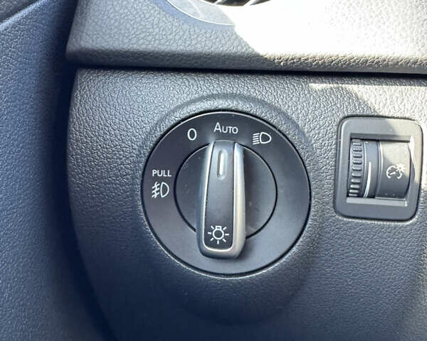 Белый Фольксваген Тигуан, объемом двигателя 1.98 л и пробегом 153 тыс. км за 15800 $, фото 24 на Automoto.ua