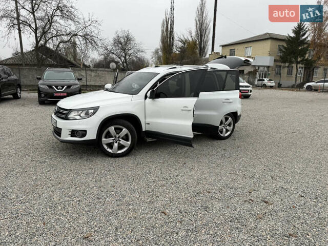 Білий Фольксваген Тігуан, об'ємом двигуна 1.97 л та пробігом 279 тис. км за 12999 $, фото 19 на Automoto.ua