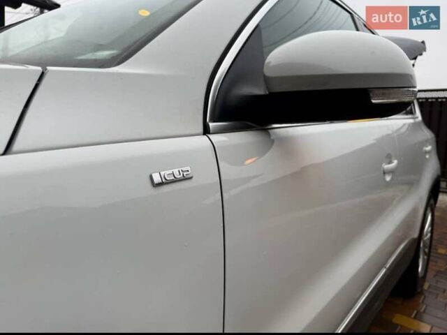 Белый Фольксваген Тигуан, объемом двигателя 1.97 л и пробегом 199 тыс. км за 15700 $, фото 9 на Automoto.ua