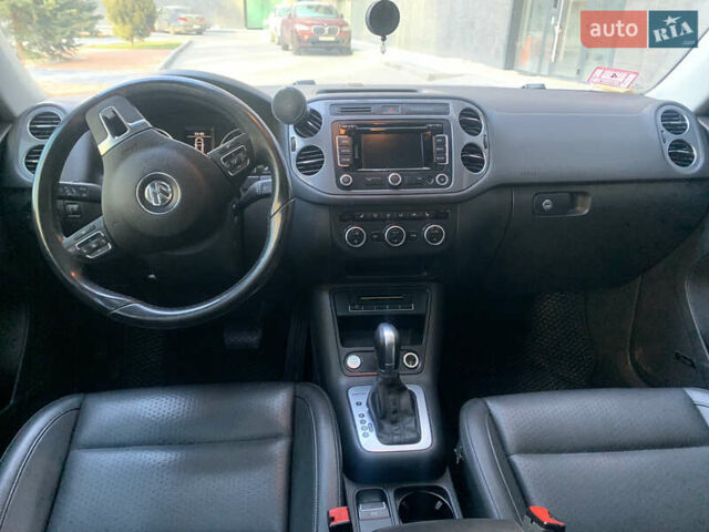 Білий Фольксваген Тігуан, об'ємом двигуна 1.98 л та пробігом 267 тис. км за 12400 $, фото 10 на Automoto.ua