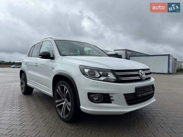 Белый Фольксваген Тигуан, объемом двигателя 1.98 л и пробегом 178 тыс. км за 14514 $, фото 6 на Automoto.ua