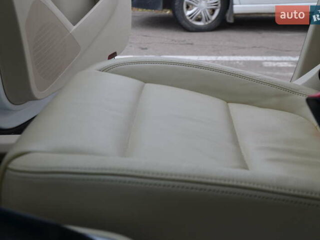 Белый Фольксваген Тигуан, объемом двигателя 2 л и пробегом 156 тыс. км за 12750 $, фото 42 на Automoto.ua