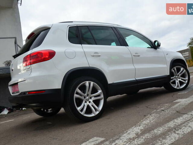Белый Фольксваген Тигуан, объемом двигателя 2 л и пробегом 156 тыс. км за 12750 $, фото 33 на Automoto.ua