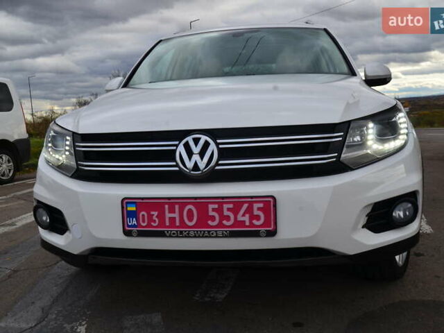 Белый Фольксваген Тигуан, объемом двигателя 2 л и пробегом 156 тыс. км за 12750 $, фото 3 на Automoto.ua