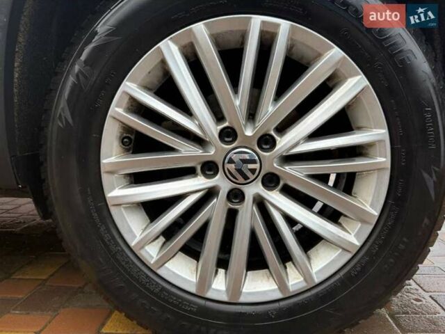 Белый Фольксваген Тигуан, объемом двигателя 1.97 л и пробегом 199 тыс. км за 15700 $, фото 13 на Automoto.ua